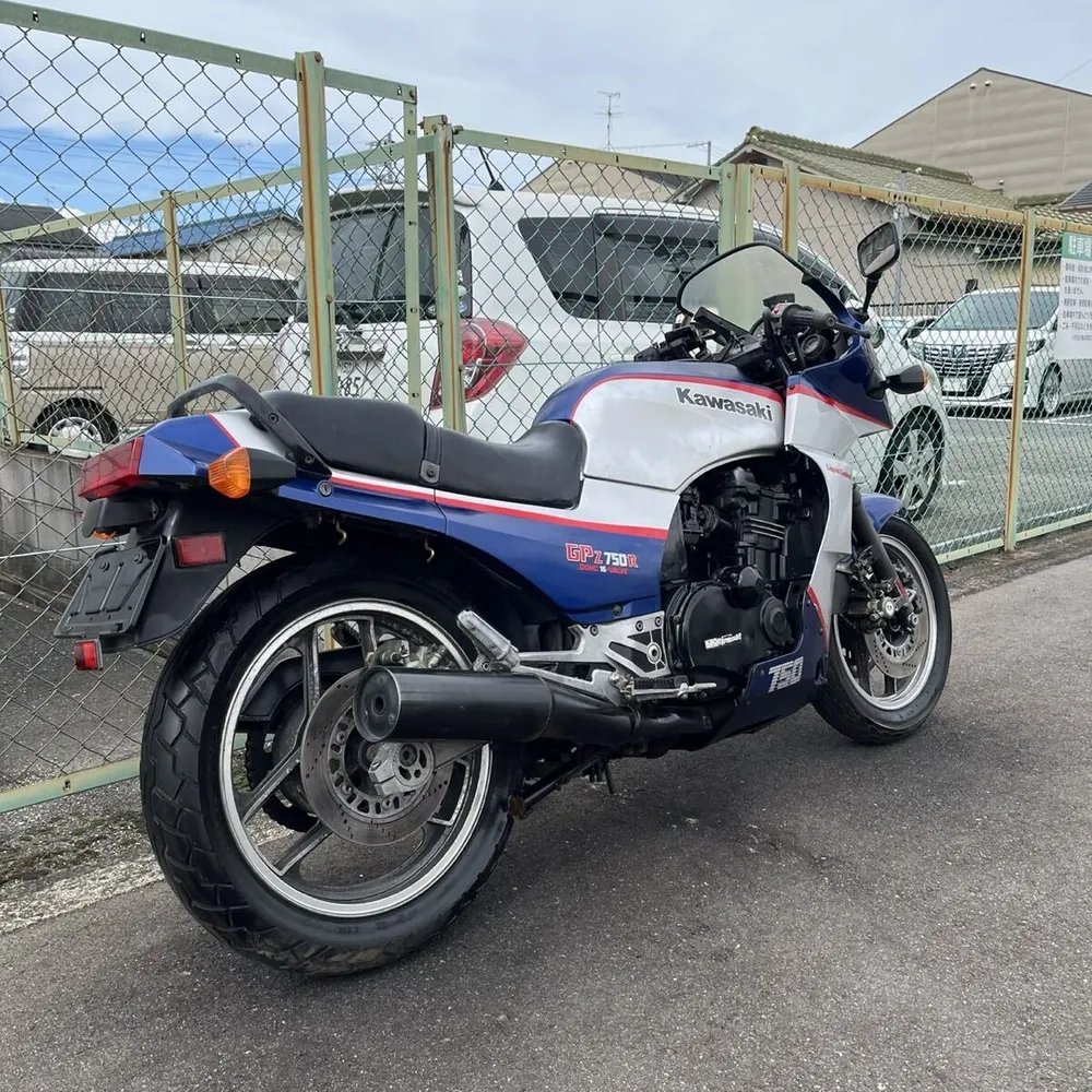 Kawasaki GPZ750R 1985, фото 4