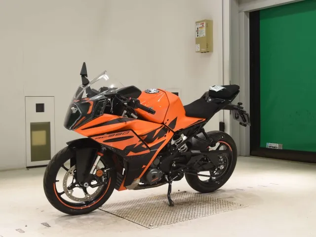 KTM RC 390 2025, black | orange, фото 4