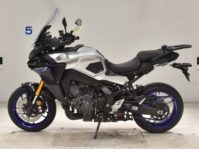 Yamaha Tracer 9 GT 2022, серебристый, фото 2