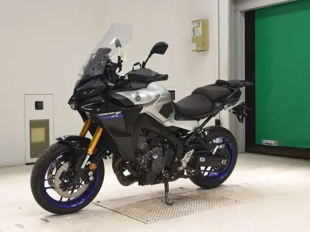 Yamaha Tracer 9 GT 2022, серебристый, фото 4