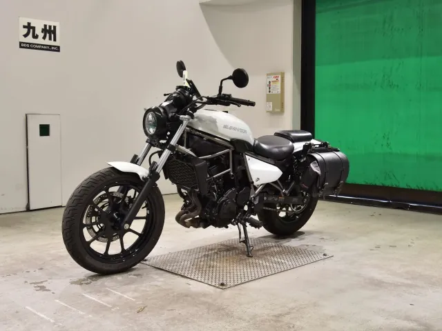 Kawasaki Eliminator 400SE 2023, белый, фото 4