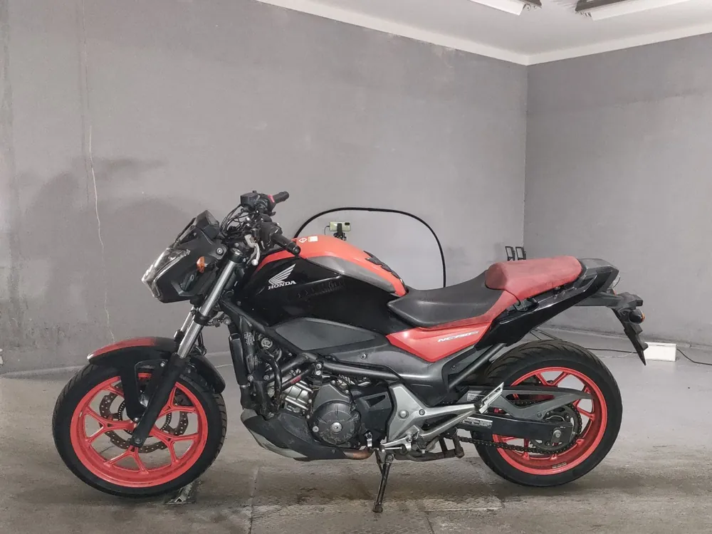 Honda NC750S 2016, black/red, фото 2