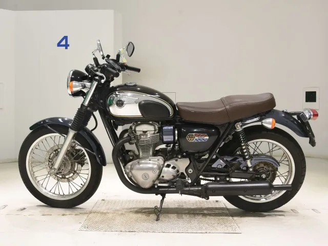 Kawasaki W800 2015, black | silver, фото 2