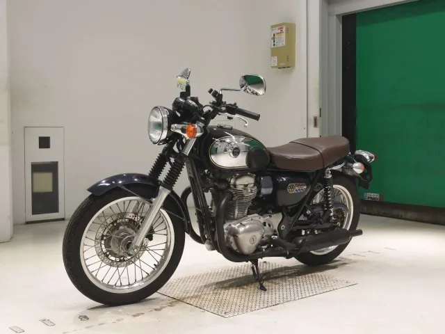 Kawasaki W800 2015, black | silver, фото 4