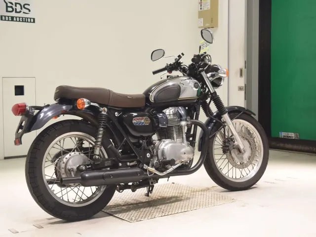 Kawasaki W800 2015, black | silver, фото 5
