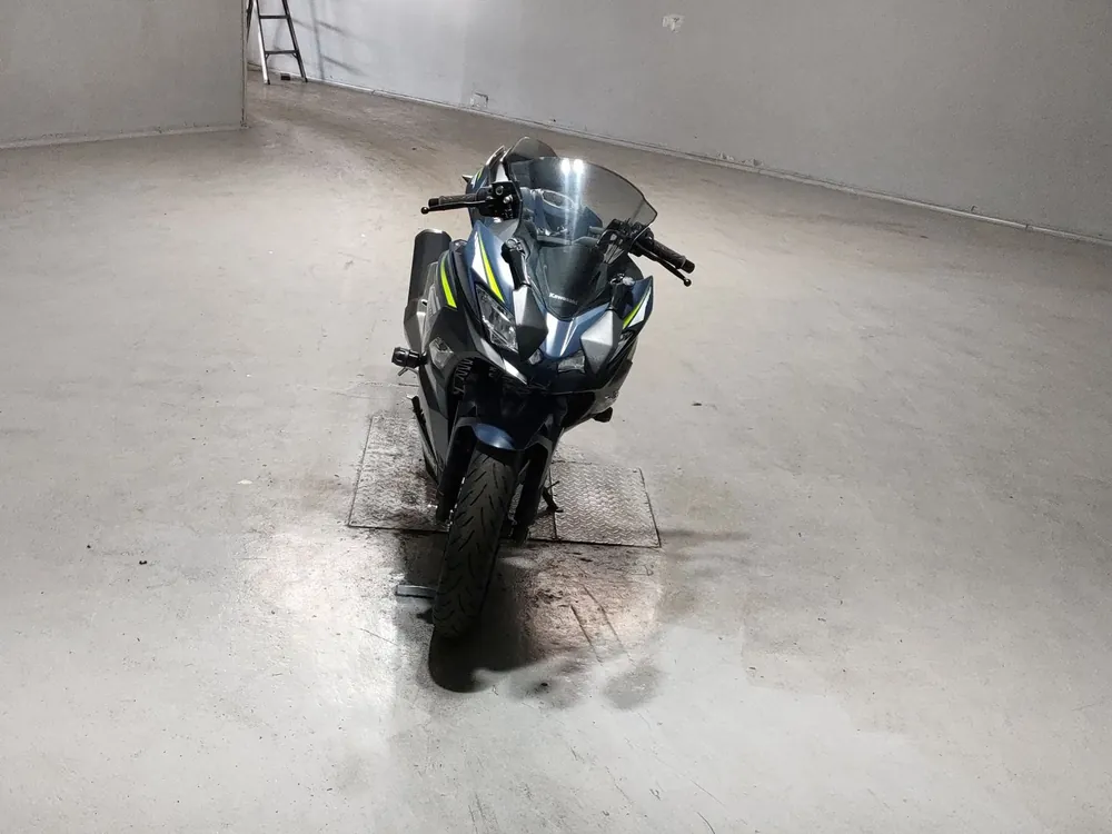 Kawasaki Ninja 400 2022, синий, фото 3