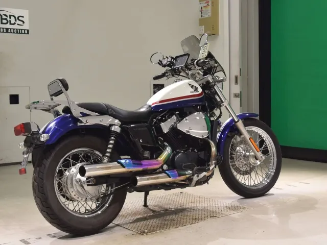 Honda VT400S 2013, white | red | blue, фото 5