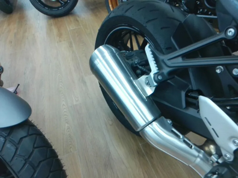 Kawasaki Z900RS 2018, gray/silver, фото 5