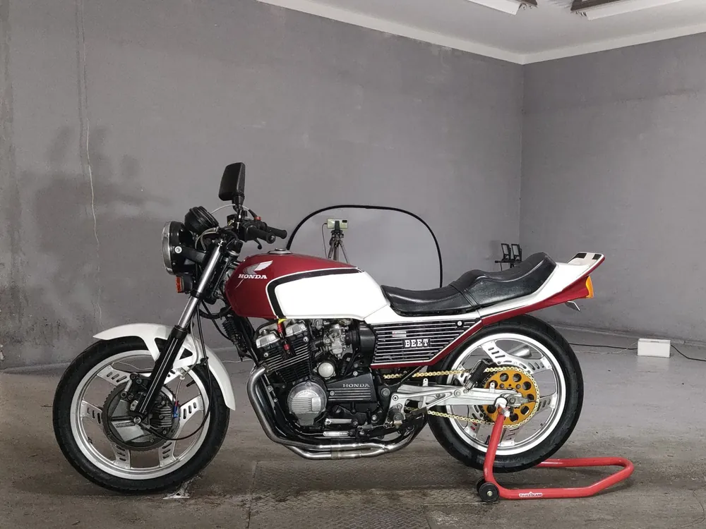 Honda CBX400F 2023, red/white, фото 2