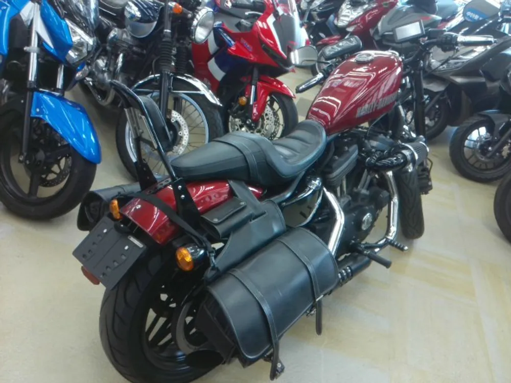 Harley-Davidson XL1200CA 2016, чёрный, красный, фото 11
