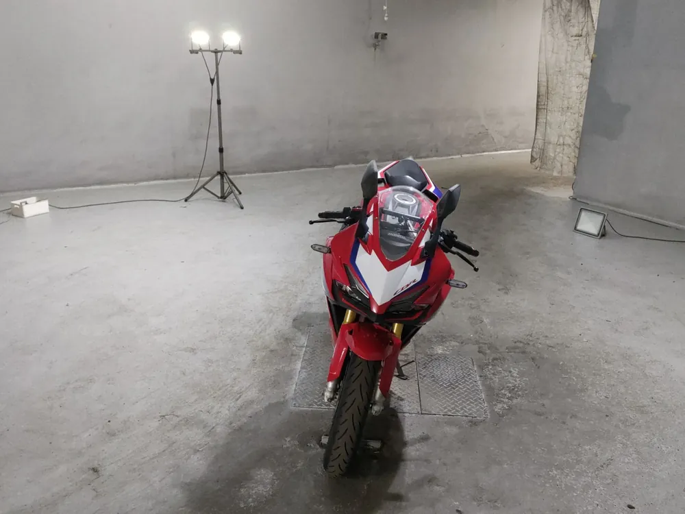 Honda CBR250RR, красный, фото 3