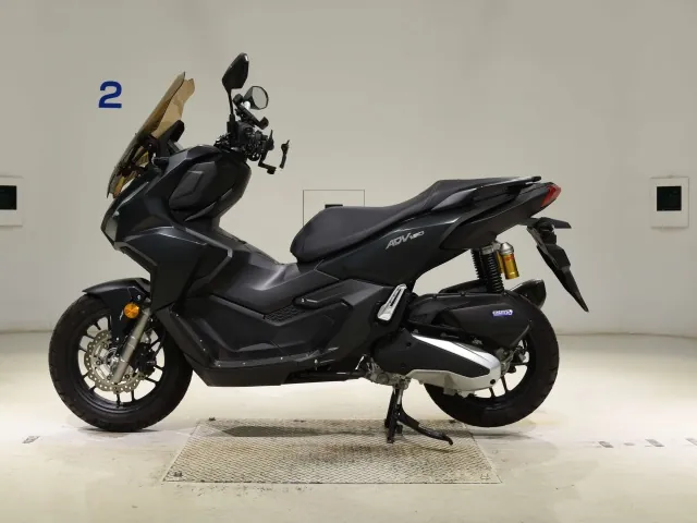 Honda ADV160, matt black, фото 2