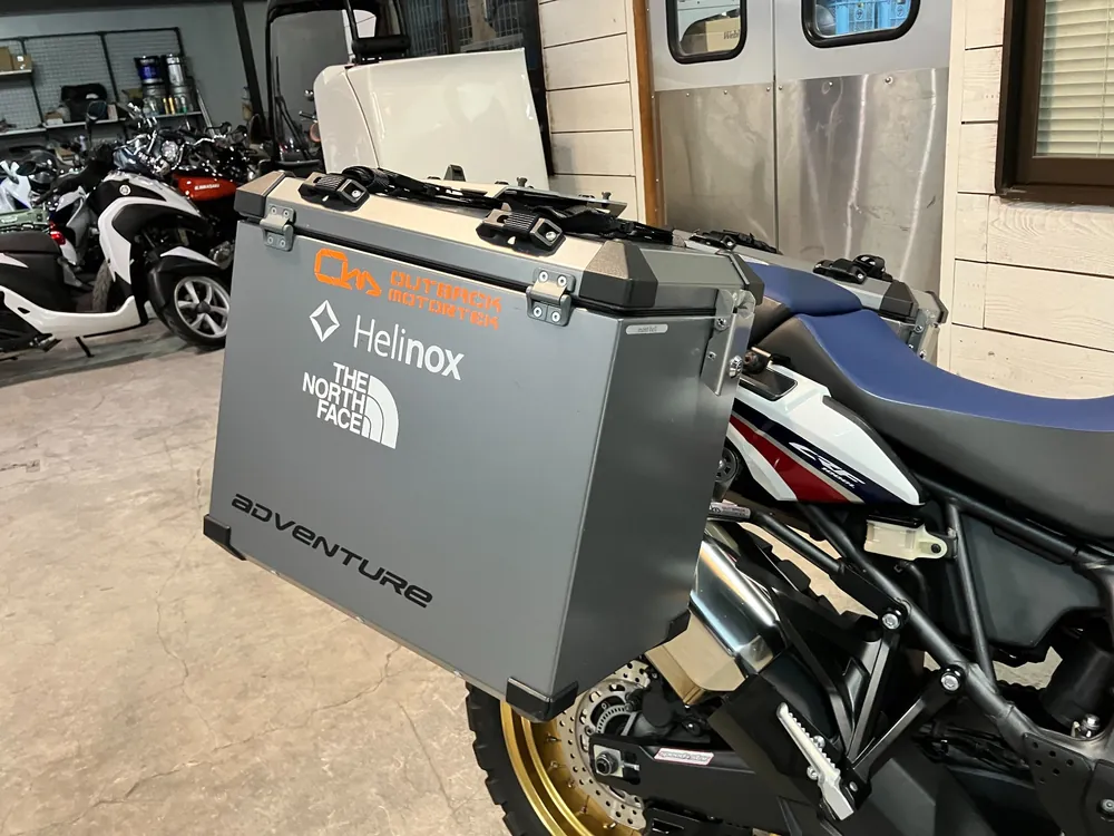 Honda Cfr1000 Africatwin 2016, tricolor color, фото 12