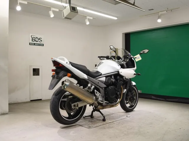Suzuki Bandit 1250S 2013, белый, фото 5