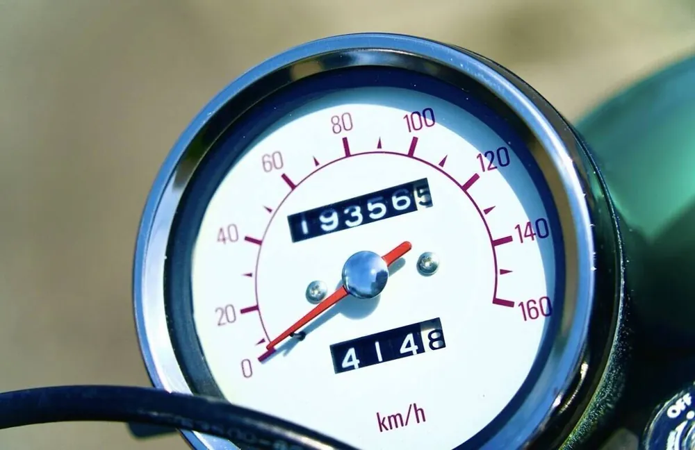 Yamaha SR400 2001, фото 7
