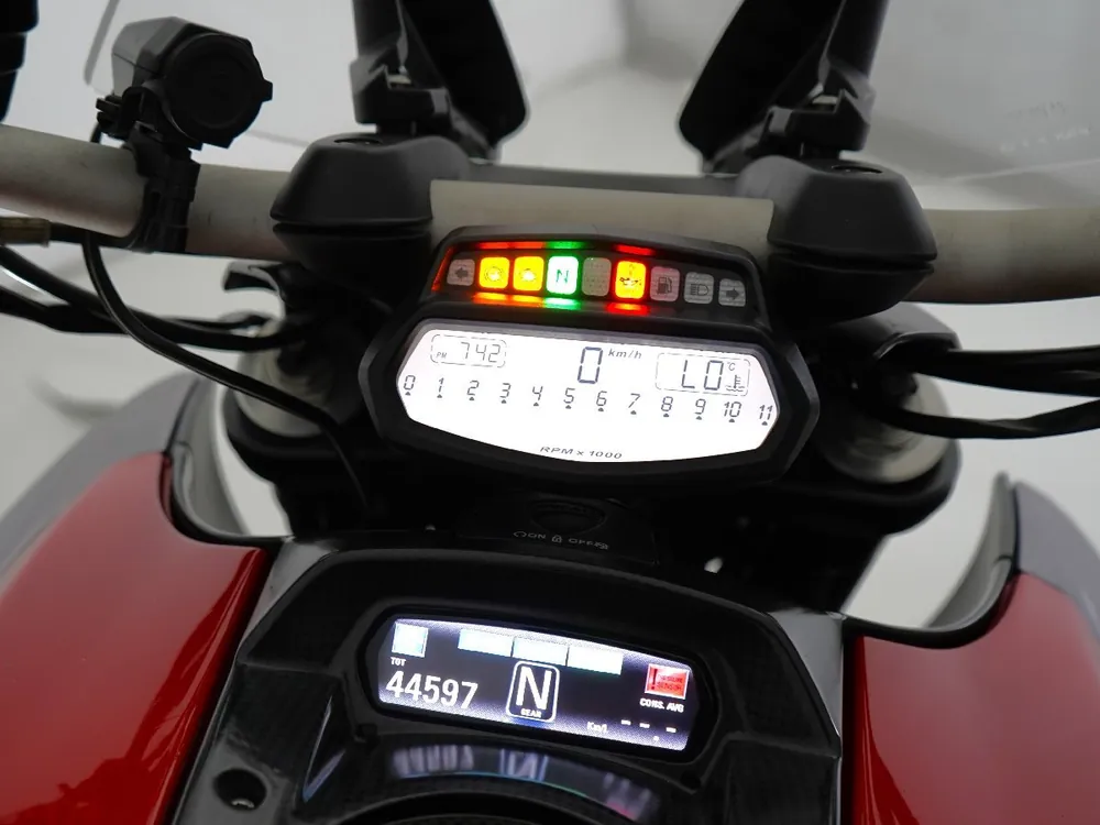 Ducati Diavel 2011, фото 2