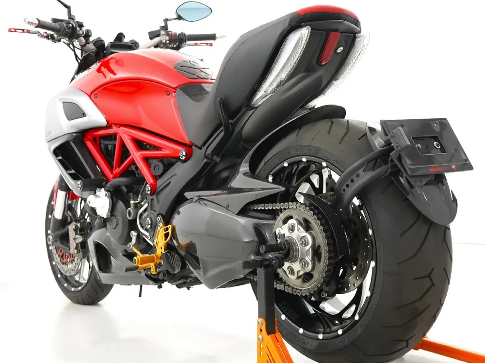Ducati Diavel 2011, фото 3
