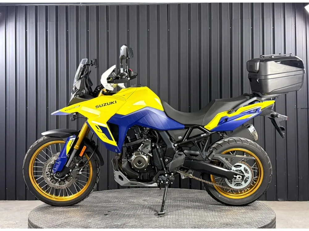 Suzuki V-Strom 800 2024, жёлтый, синий, фото 6