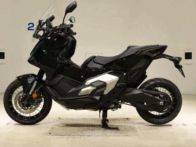 Honda X-ADV750 2026, чёрный, фото 2