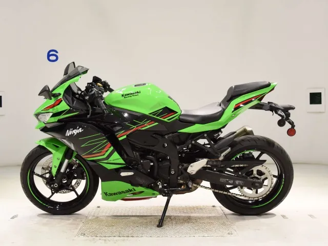 Kawasaki ZX-25R, black | green, фото 2