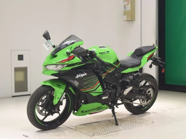 Kawasaki ZX-25R, black | green, фото 4