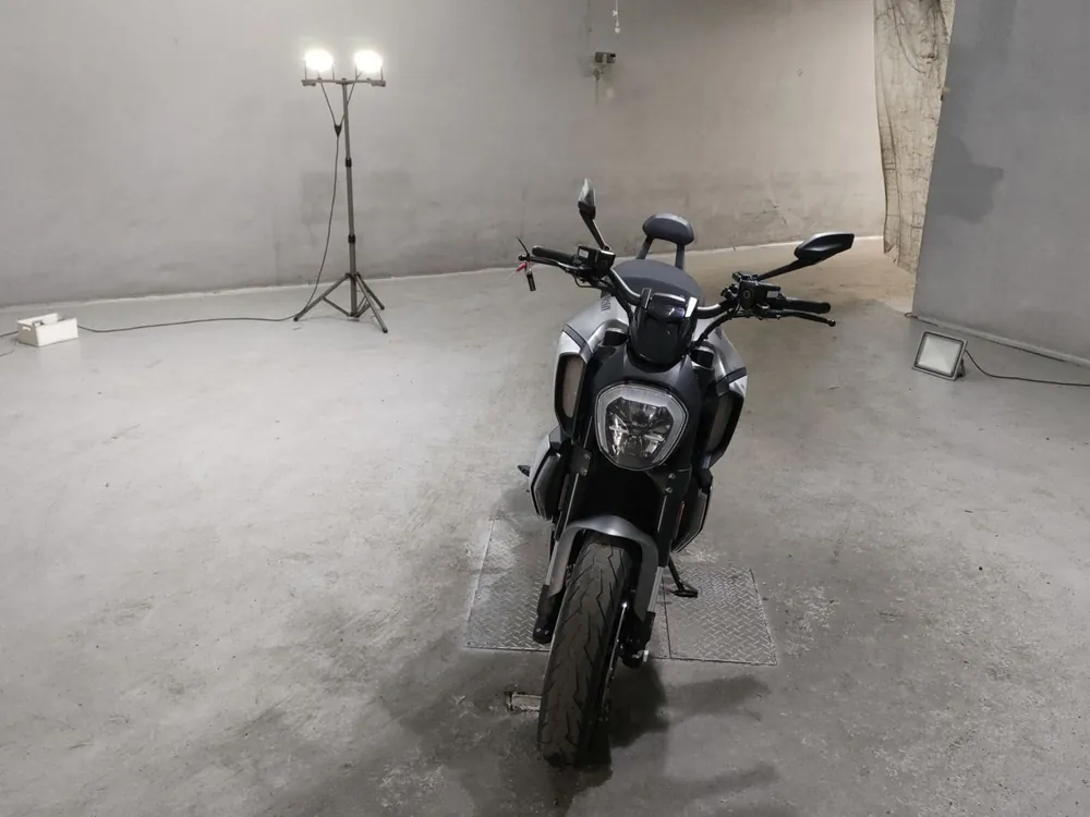 Ducati Diavel 1260 2020, серый, фото 3