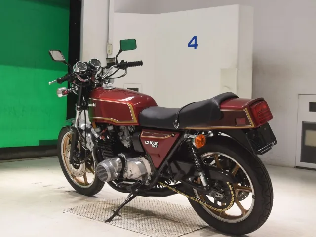 Kawasaki Z750D1 1979, красный, фото 6