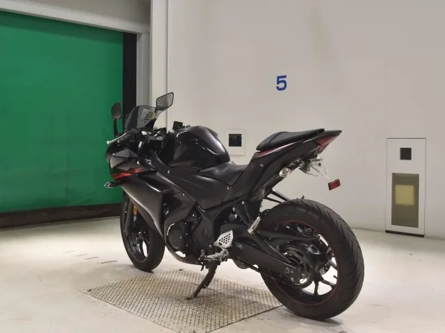 Yamaha YZF-R25, чёрный, фото 6