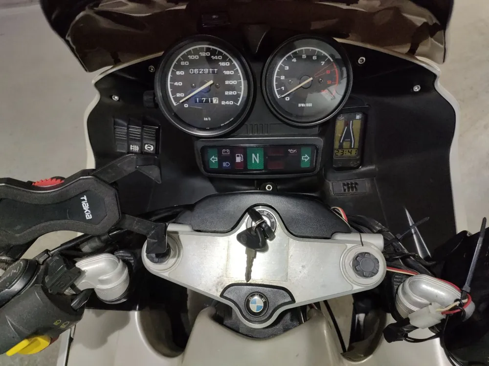 BMW R1100Rs 1994, белый, фото 5