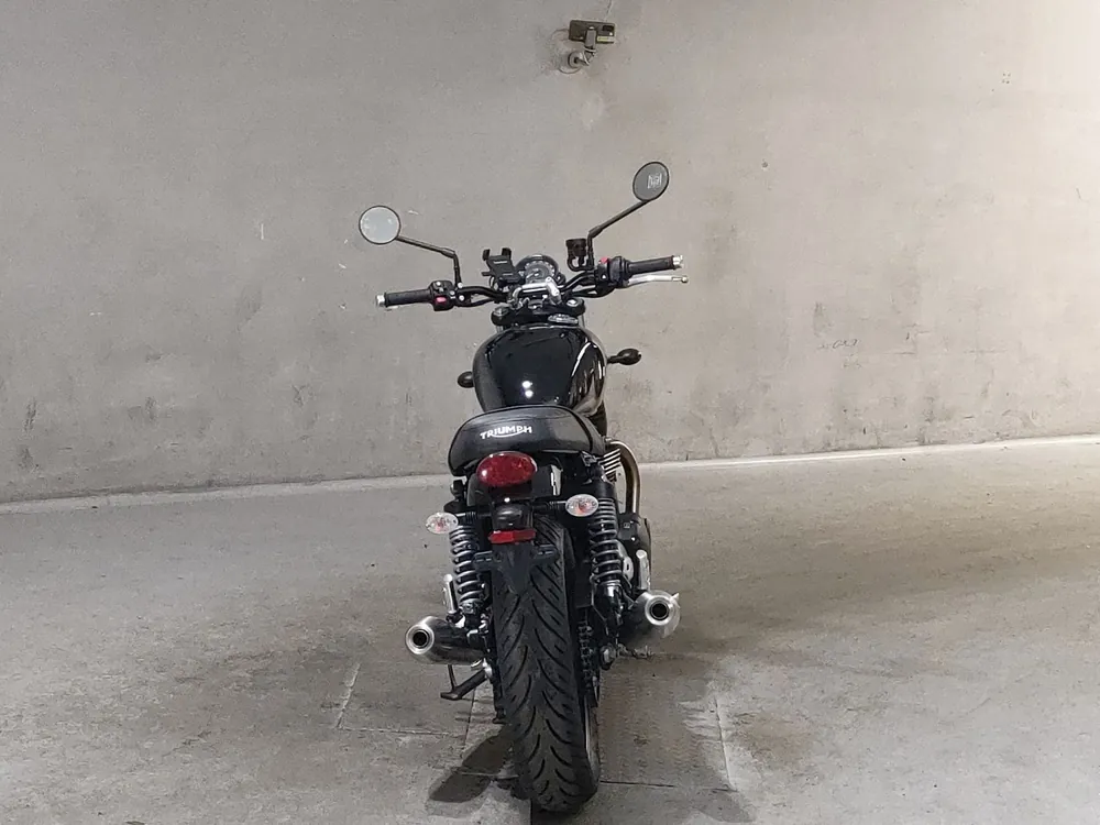 Triumph Speed Twin 900 2023, чёрный, фото 4