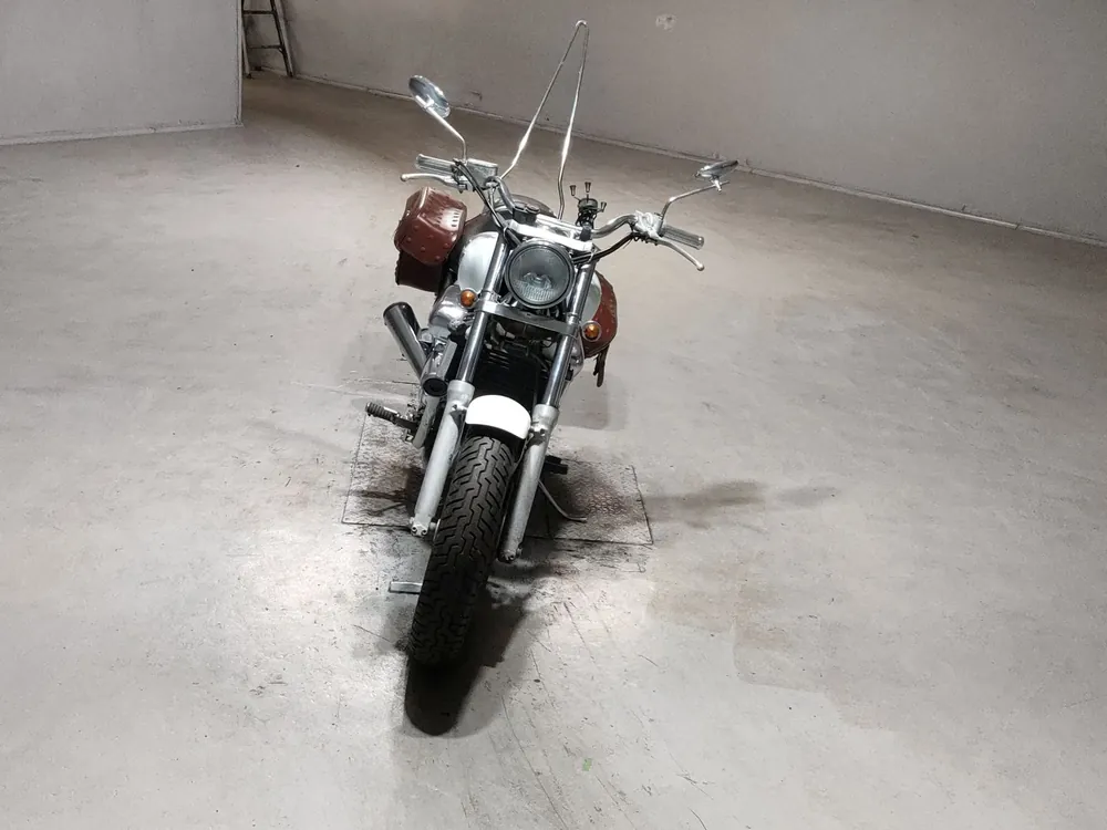 Honda V-Twin Magna 250, белый, фото 3