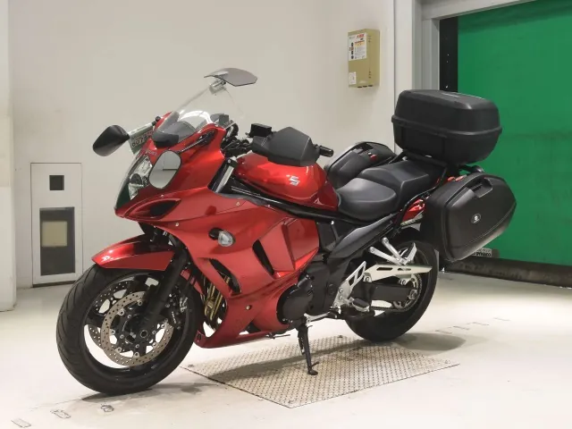 Suzuki Bandit 1250S 2015, красный, фото 4