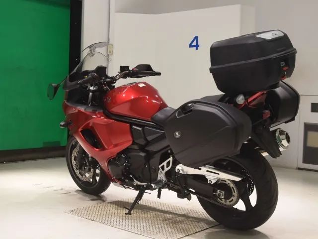 Suzuki Bandit 1250S 2015, красный, фото 6