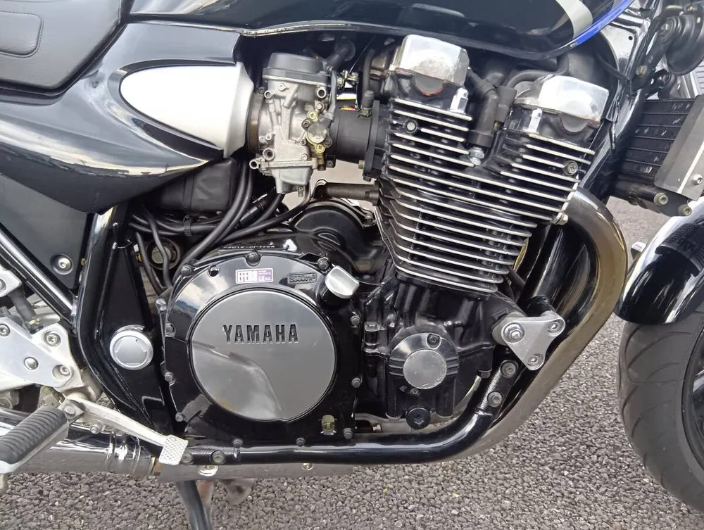 Yamaha XJR1300 2003, фото 8
