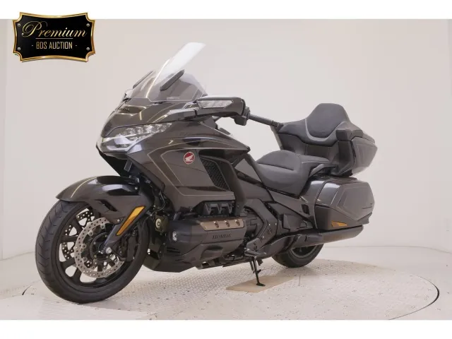 Honda GL1800 2026, black | gunmetal, фото 4