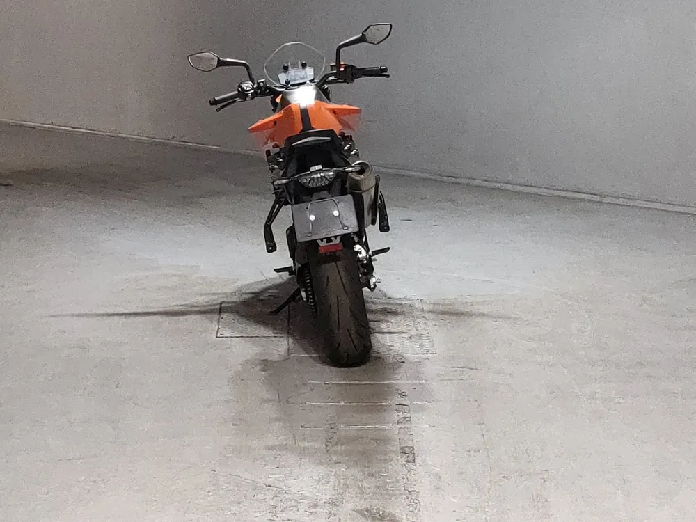 KTM 790 Duke 2021, серебристый, оранжевый, фото 4