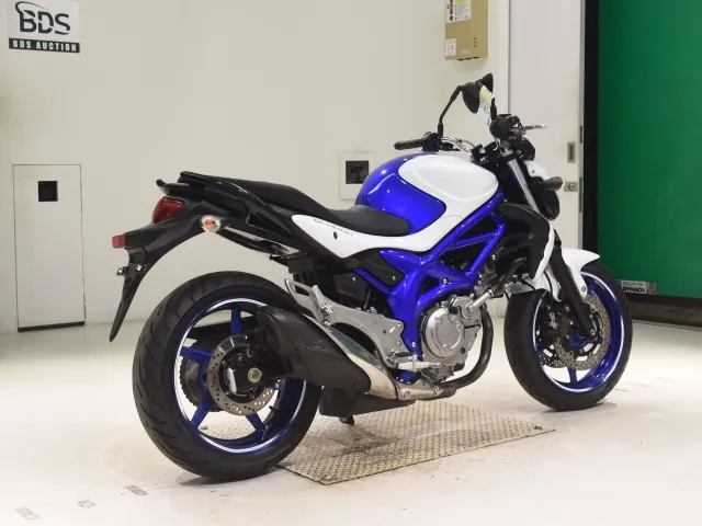 Suzuki Gladius 400 ABS 2013, white | blue, фото 5
