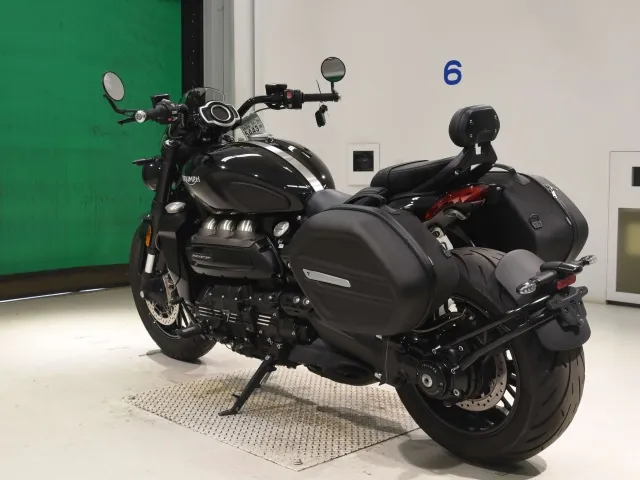 Triumph ROCKET III GT 2021, black | gunmetal, фото 6