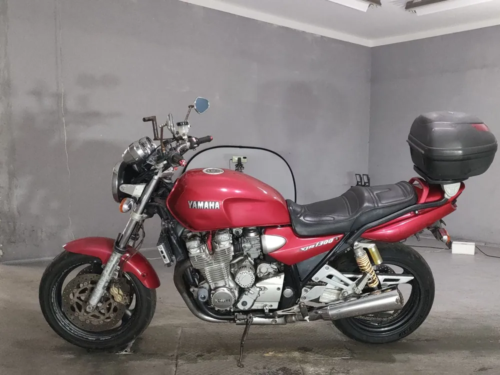 Yamaha XJR1300, красный, фото 2