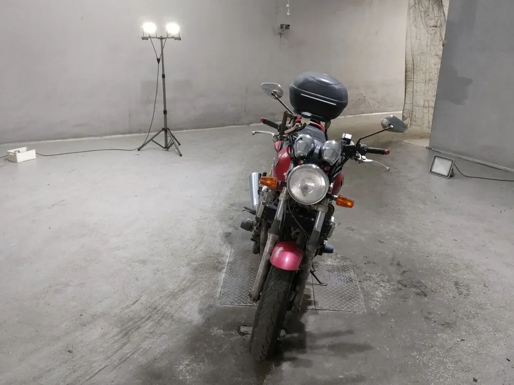 Yamaha XJR1300, красный, фото 3