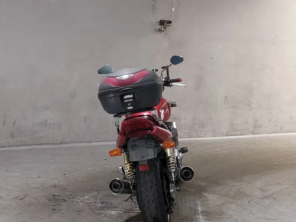 Yamaha XJR1300, красный, фото 4