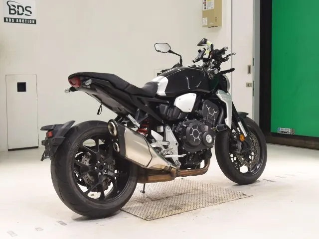 Honda CB1000R, чёрный, фото 5
