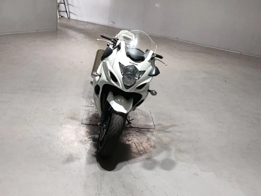 Suzuki Bandit 1250S 2011, белый, фото 3