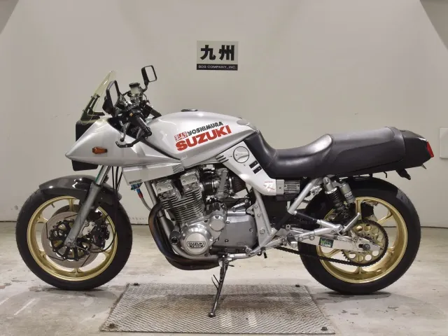 Suzuki GSX1100S Katana 1997, серебристый, фото 2