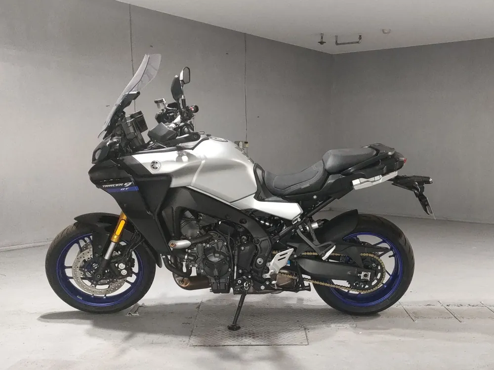 Yamaha Tracer 9 GT 2022, серебристый, фото 2