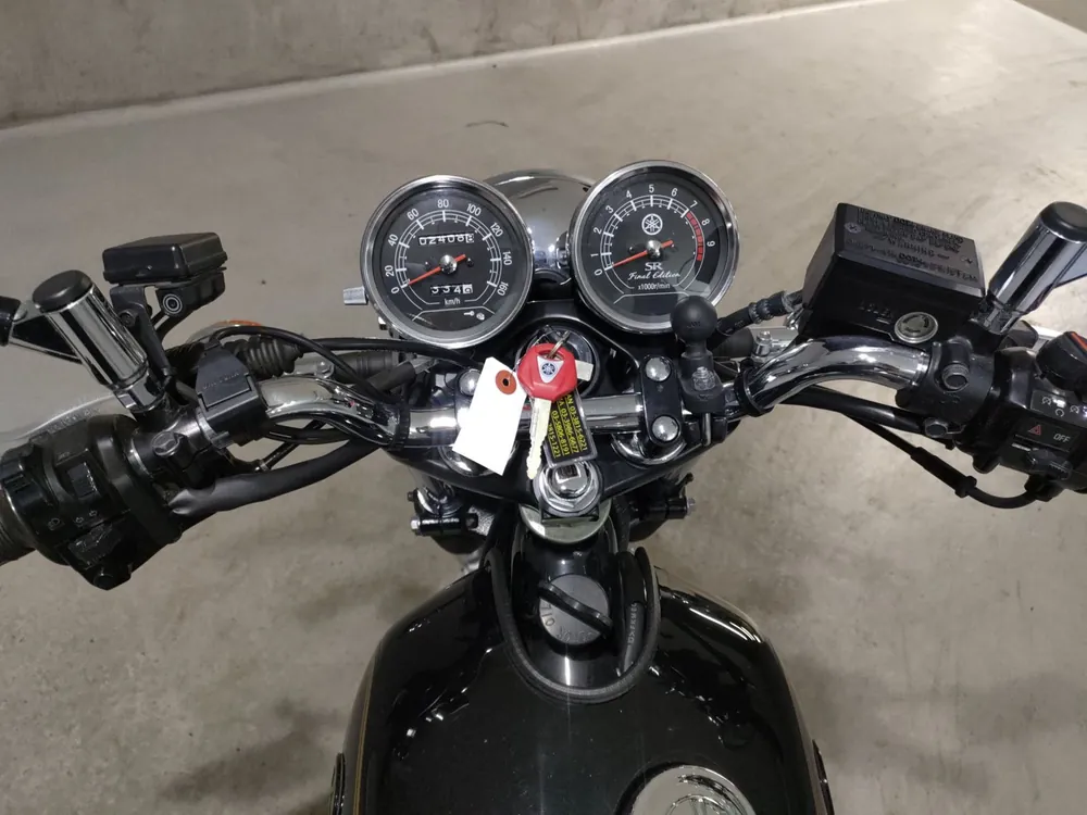 Yamaha SR400 Final Edition Limited 2021, чёрный, фото 5