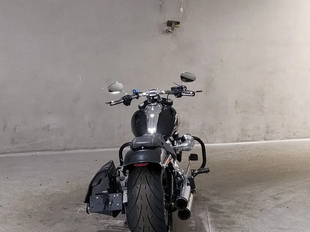 Harley-Davidson FXBR1920 2023, чёрный, фото 4
