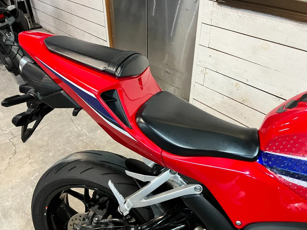 Honda CBR600RR 2020, red / blue / white, фото 4