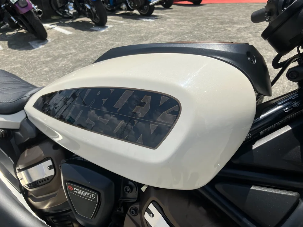 Harley-Davidson RH1250S 2022, p white, фото 14