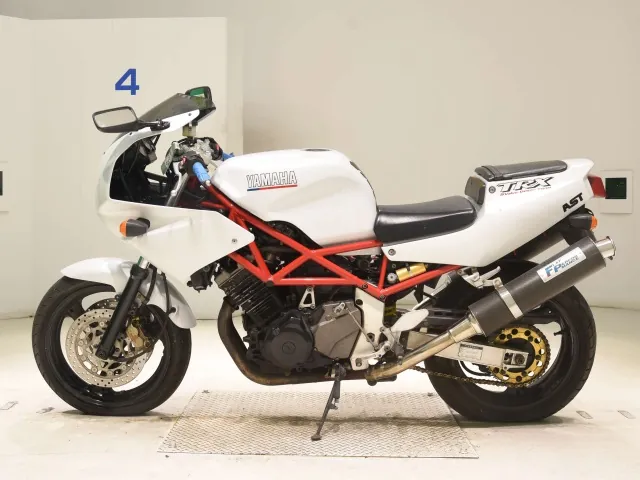 Yamaha TRX850 1995, белый, фото 2